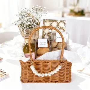 freepik__keep-the-uploaded-gift-package-exactly-as-it-is-pl__26427 1